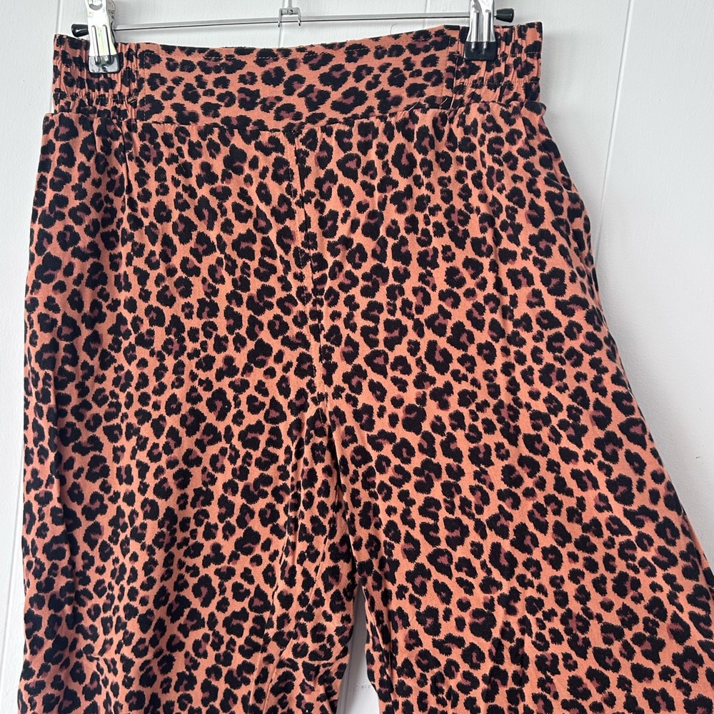 Leopard Print Wide Cropped Leg Pants